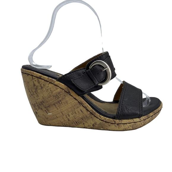 B.O.C. Size 8 /39 Brown Leather Buckle Strap Cork Wedge Sandals Born Boho BOC - Picture 1 of 12